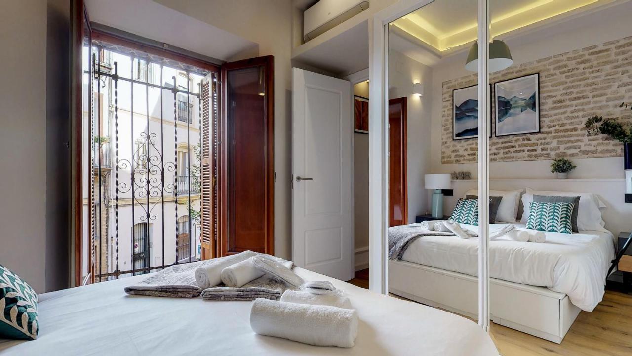 Ferienwohnung Bright And New- 2Bd 2Bth- Conde De Torrejon Sevilla Exterior foto